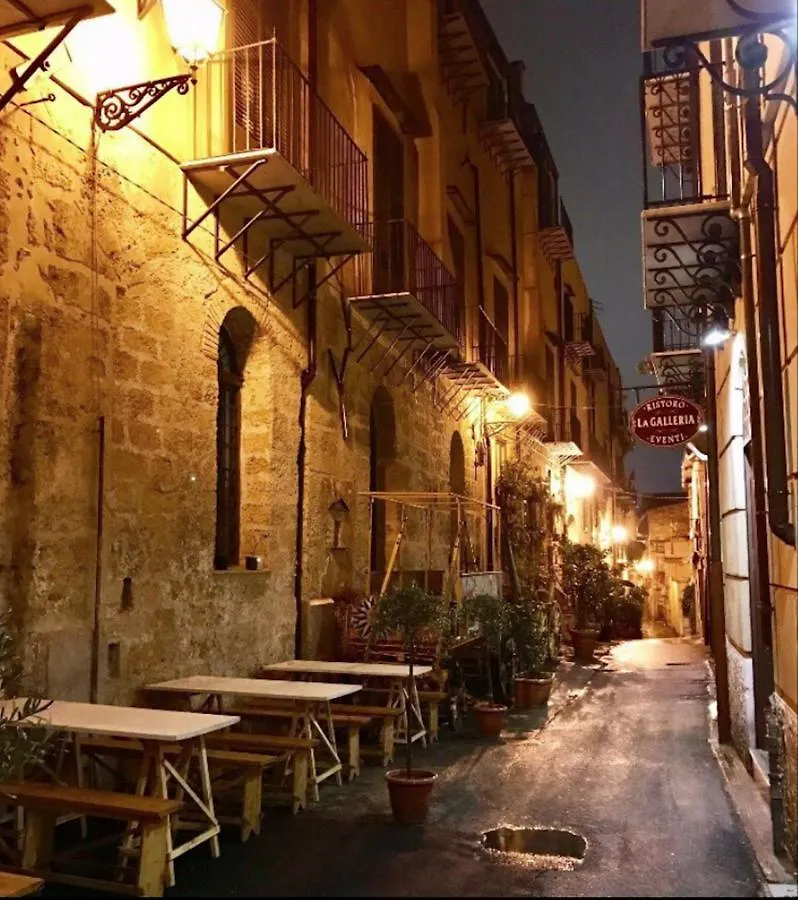 Lägenhet Palazzo Artale Holiday Homes Palermo